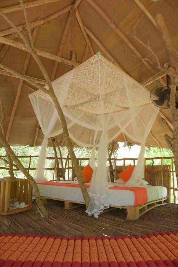 The Saraii Tree Lodge Tissamaharama Exterior foto